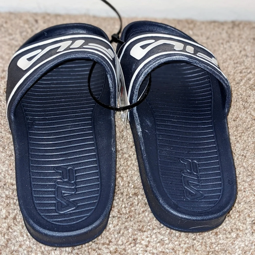 FILA Kids Child Black‎ White Logo Slides Flip Flops Sandals Size 13 NWT